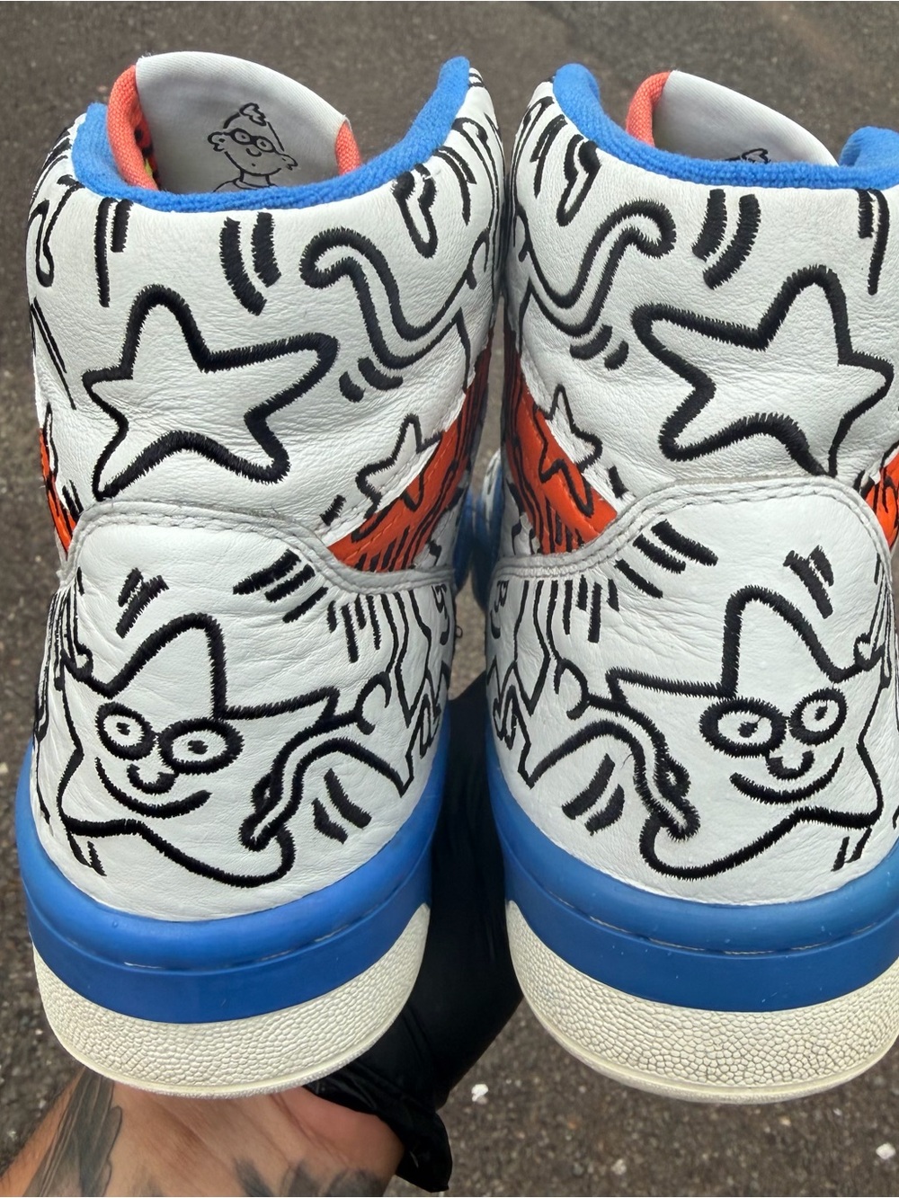 Size 10.5 - Keith Haring x adidas Rivalry High Pop Art - Picture 6 of 9